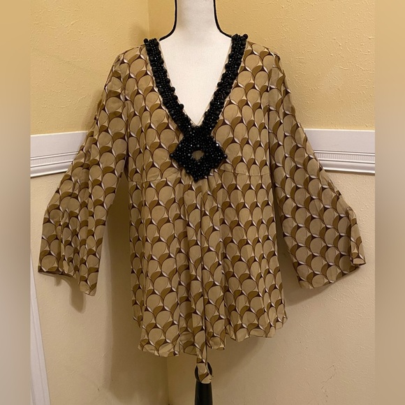 DG2 Tunic; Large; Colors of Cream, Brown, Olive Green adorn w/ Black Beads; NWOT - Picture 3 of 7